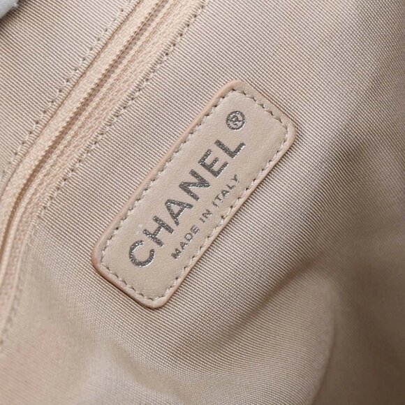 Chanel Black Calfskin Rue Cambon Embossed Unlimited Shoulder Bag - Picture 9 of 11